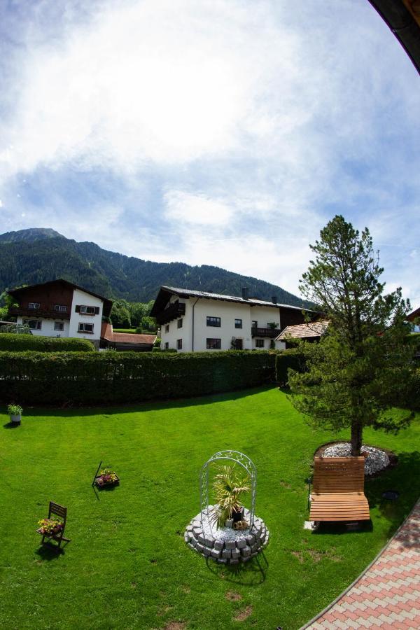 Apart Schoene Aussicht Sautens Esterno foto